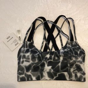 Victoria’s Secret so strappy sport bra xs xp nwt